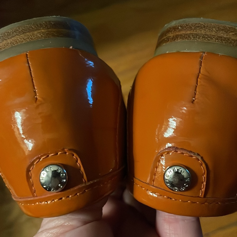 Michael Kors AD13C Women's Orange Penny Loafers - Size 7.5 - Picture 4 of 10